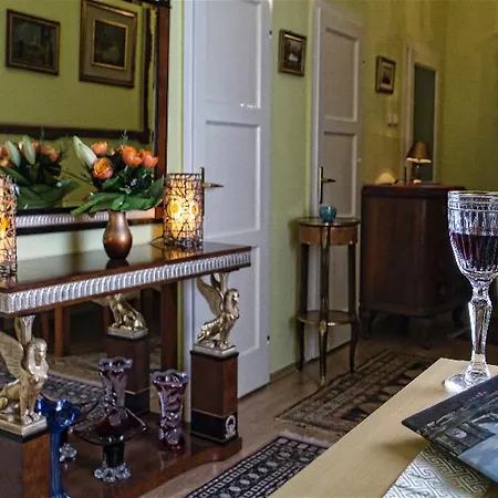 Exclusive Apartment *