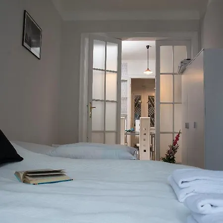 Exclusive Apartamento *